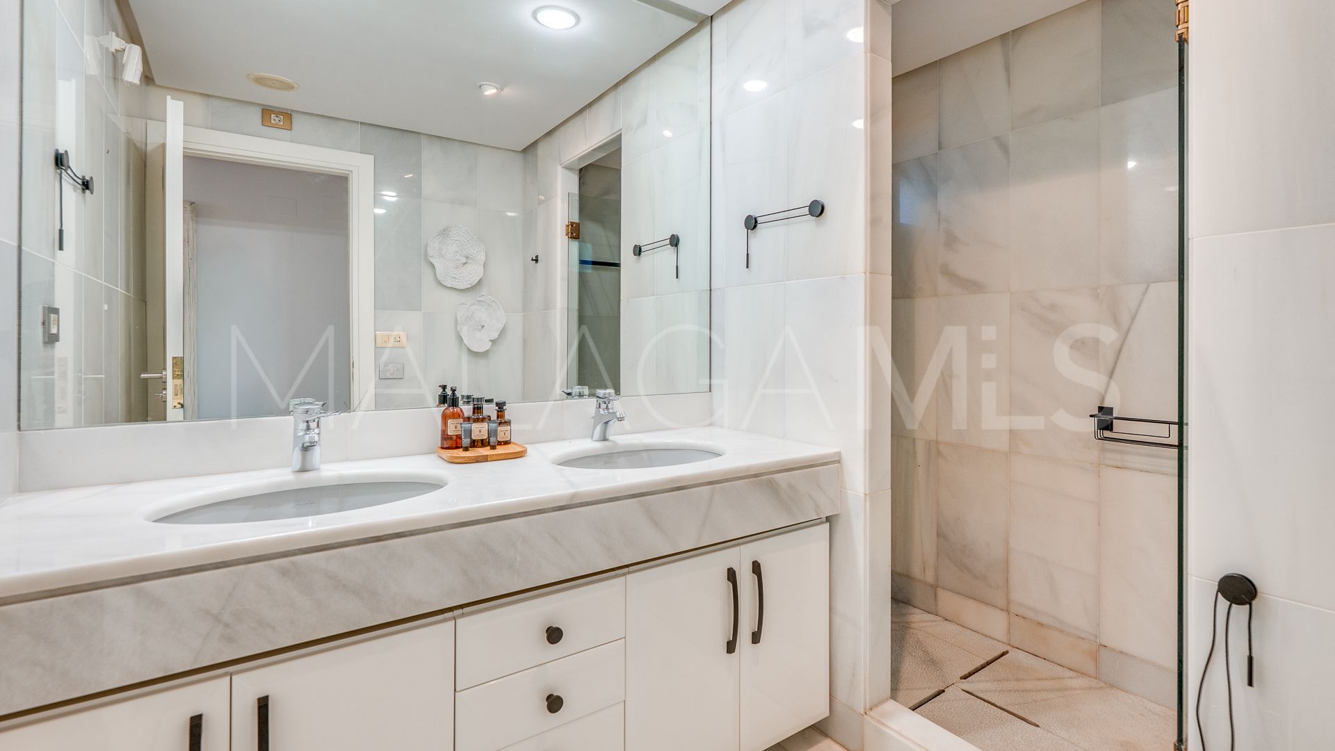 Erdgeschosswohnung for sale in Marbella - Puerto Banus