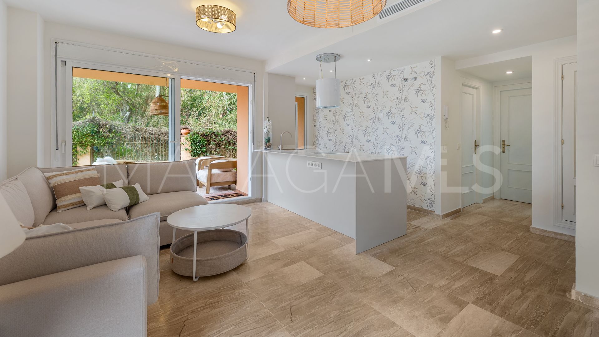 Ground floor apartment for sale in Costabella