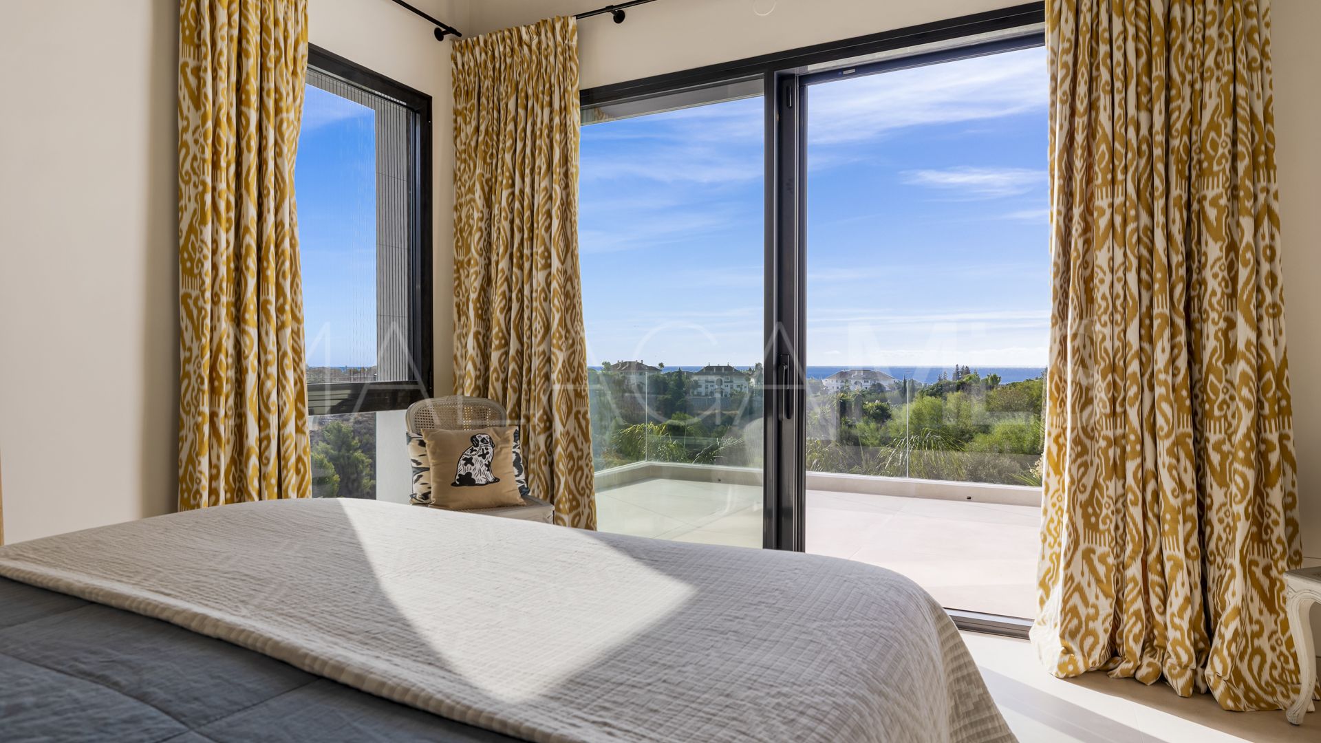 Villa for sale in Las Lomas del Marbella Club