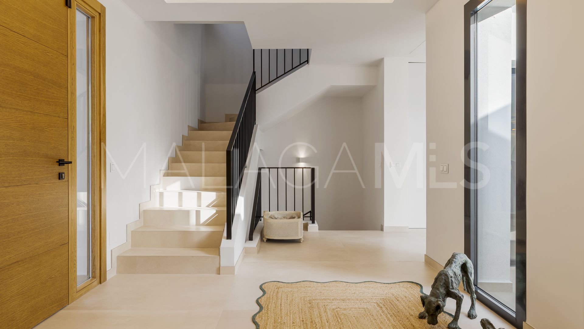 Villa for sale in Las Lomas del Marbella Club