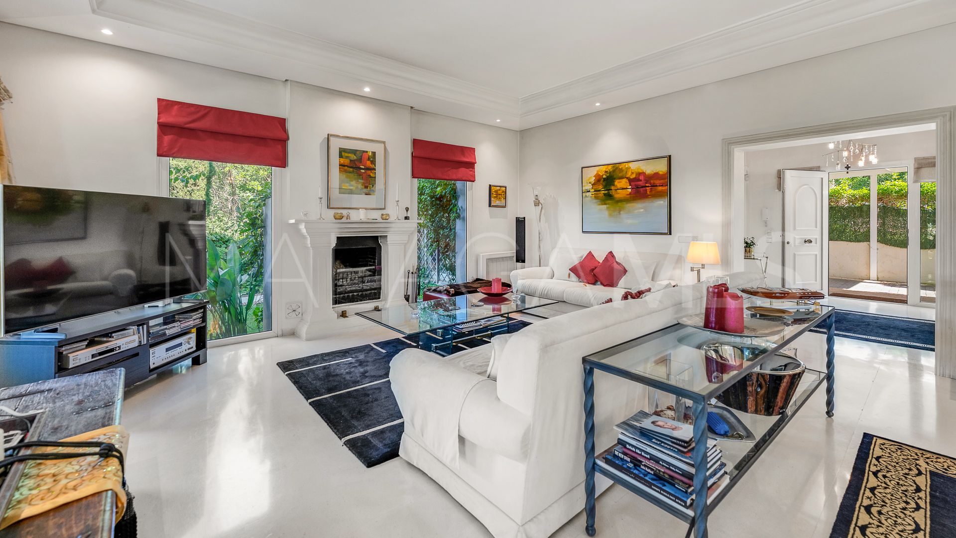 Villa for sale in Nagüeles