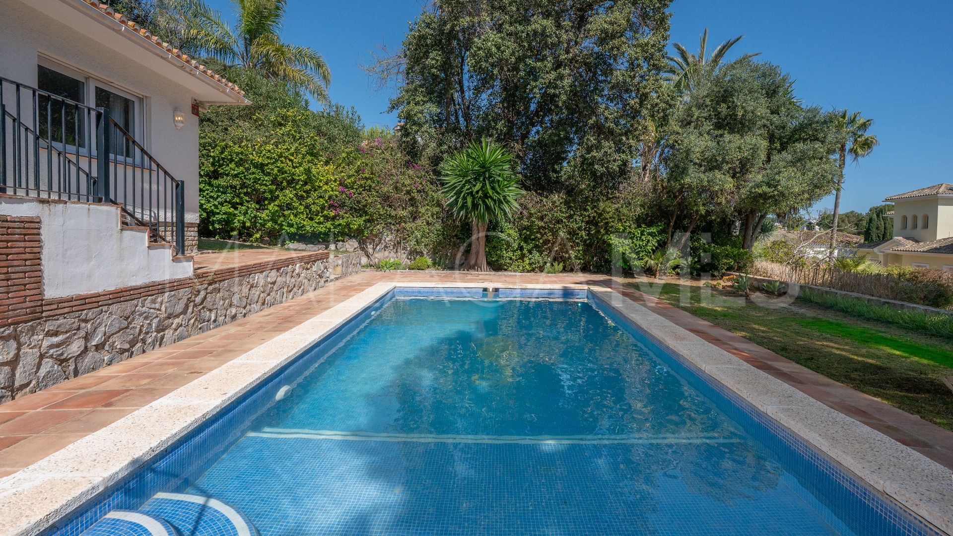 Villa for sale in Marbesa