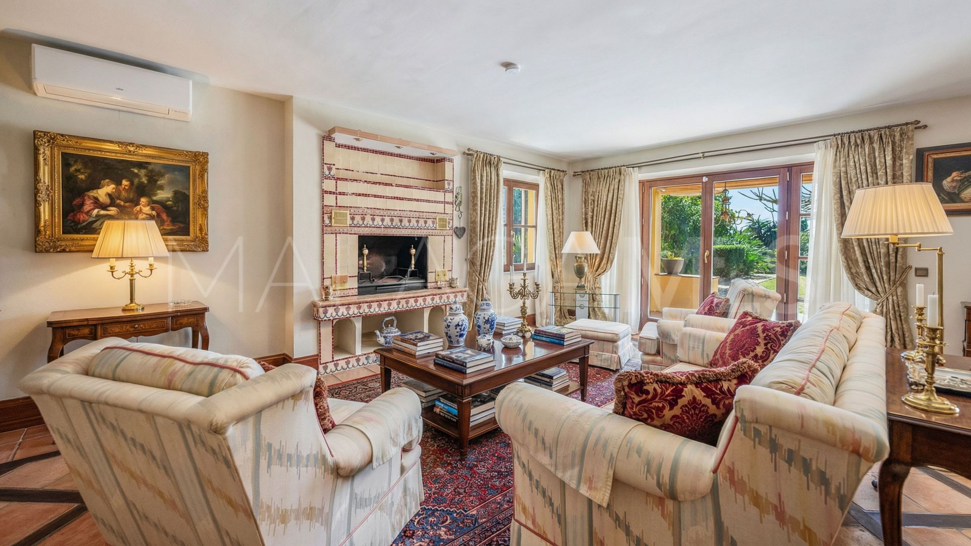 Elviria 4 bedrooms villa for sale