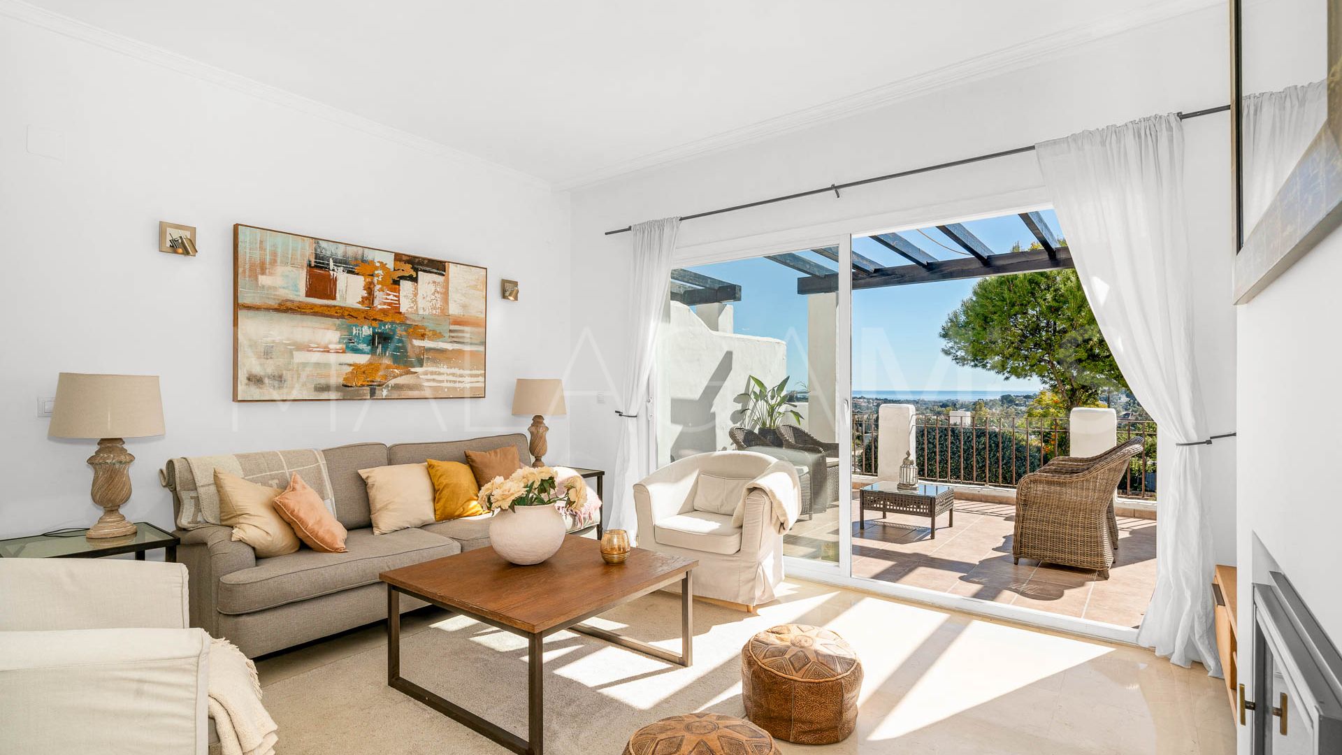 Duplex for sale in Nueva Andalucia