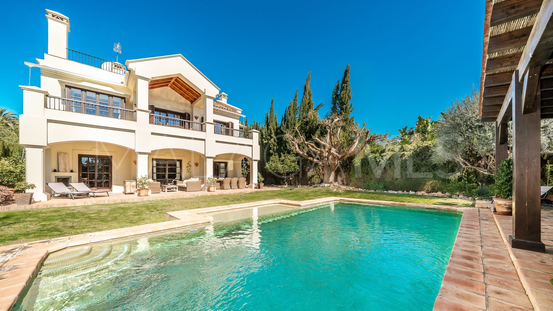 For sale villa in Sierra Blanca with 5 bedrooms