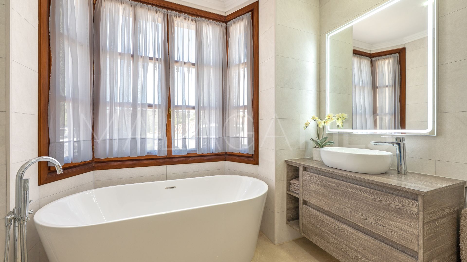 Villa for sale in Los Arqueros