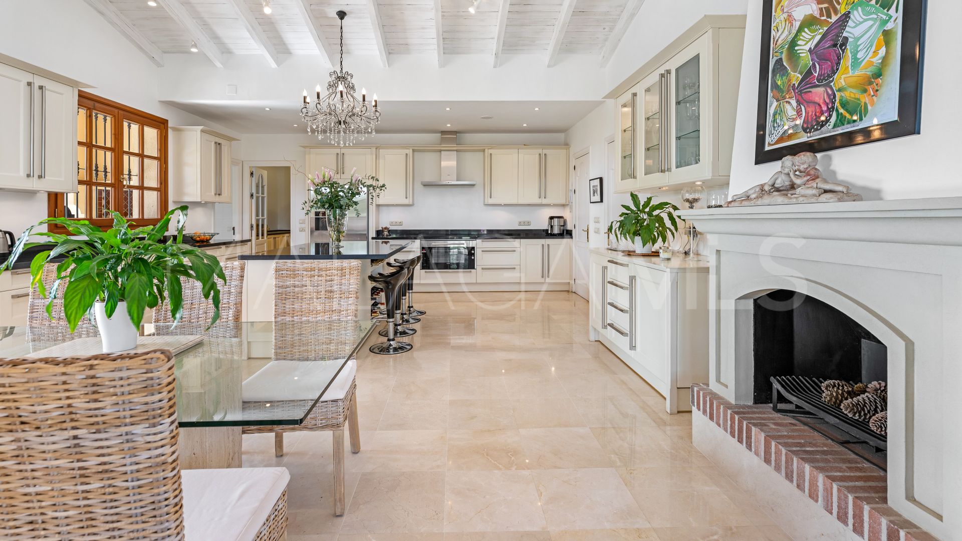 Villa for sale in Los Arqueros