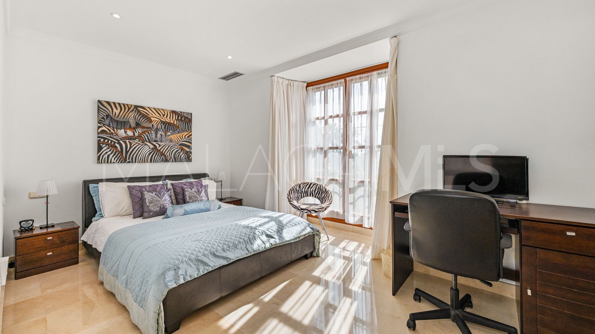 Villa for sale in Los Arqueros