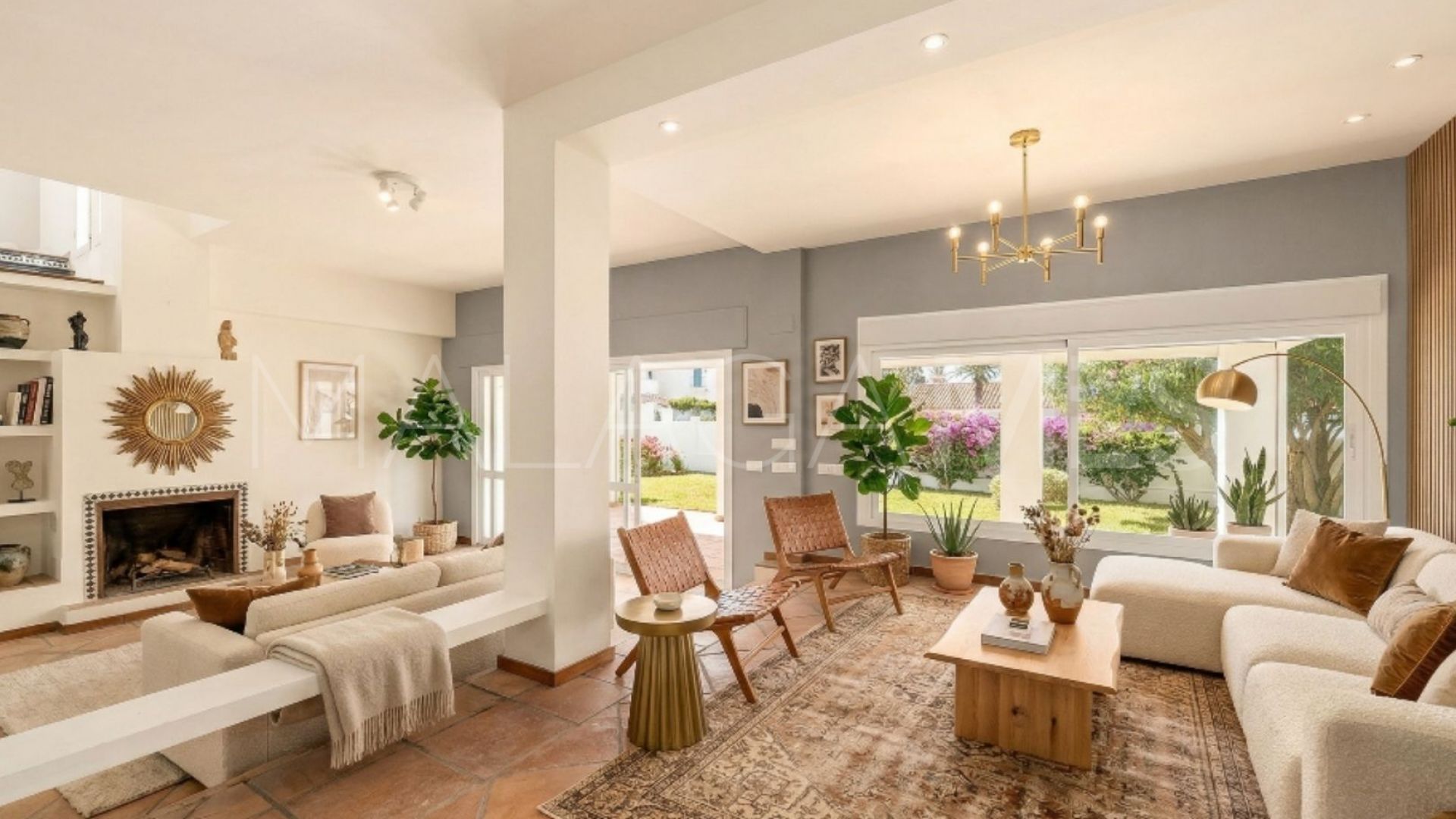 Villa for sale in Marbesa