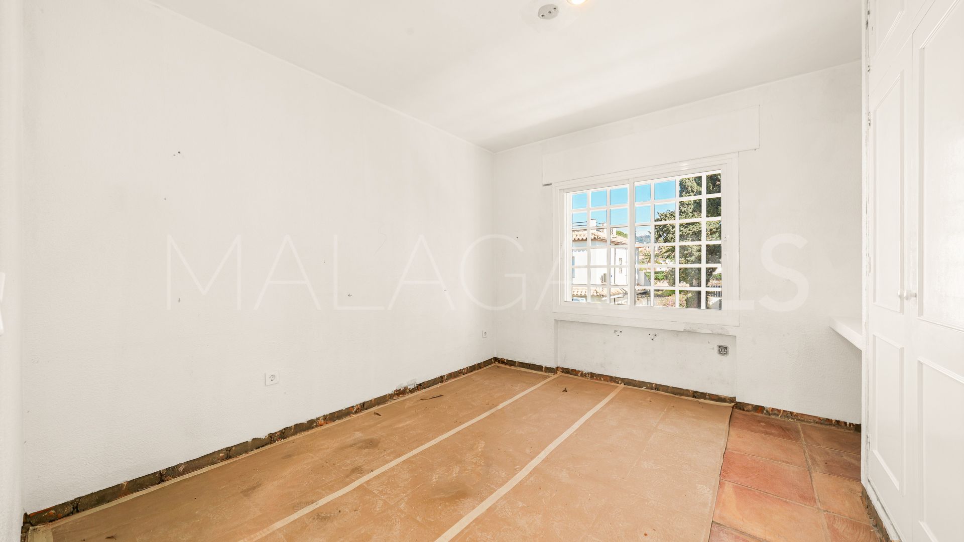 Villa for sale in Marbesa