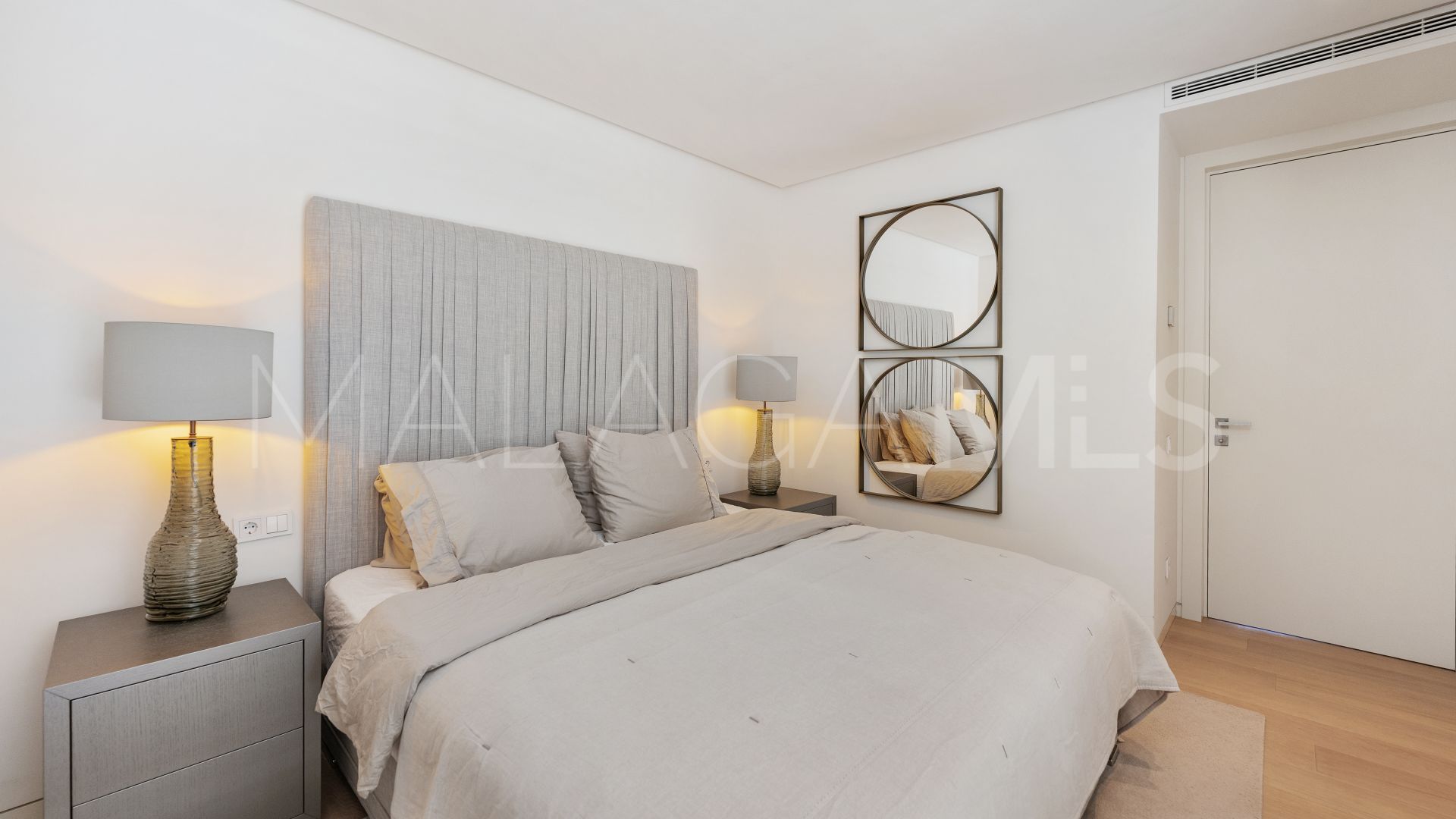 For sale apartment with 3 bedrooms in Palo Alto