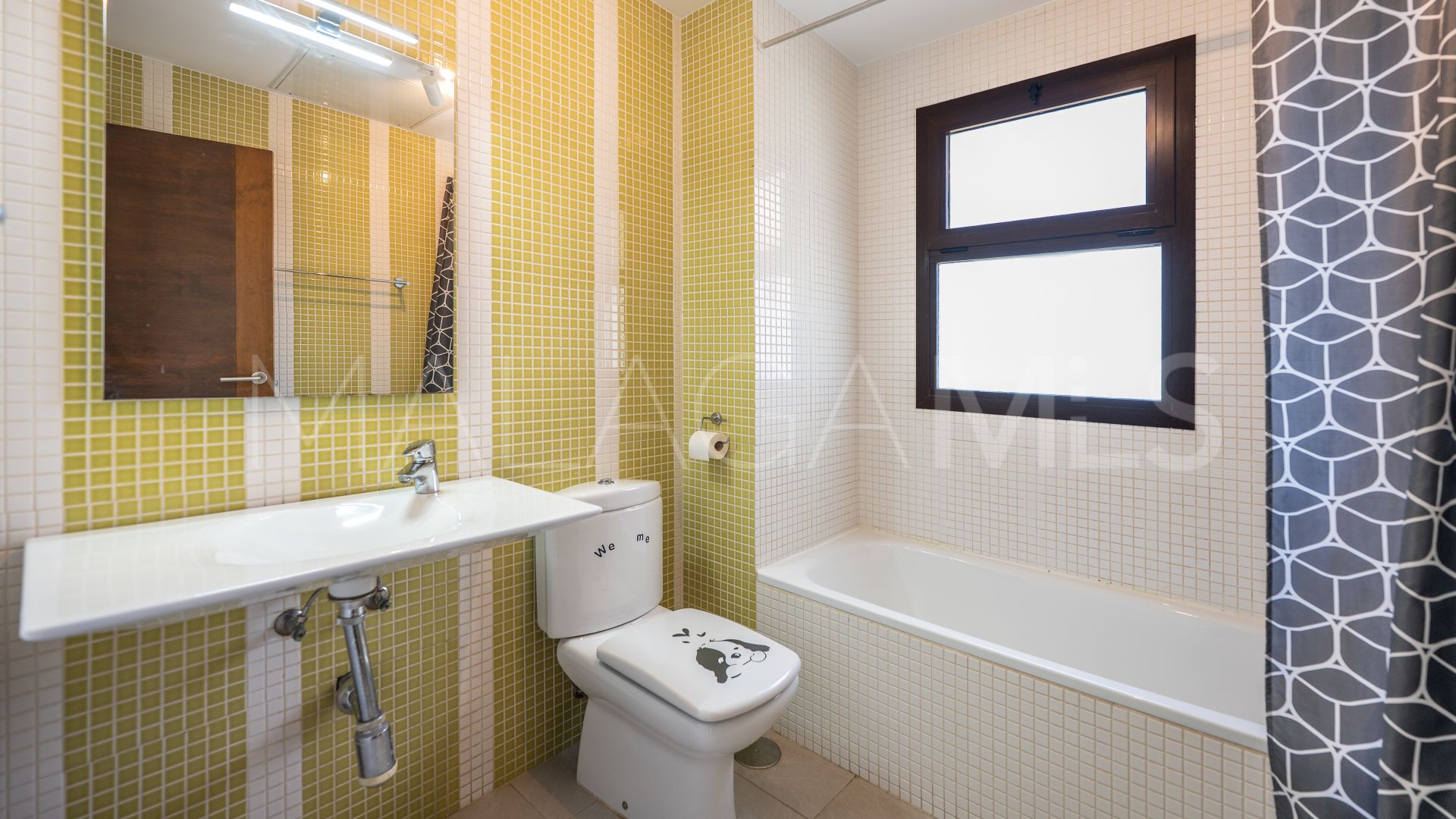 For sale villa with 5 bedrooms in Hacienda las Chapas