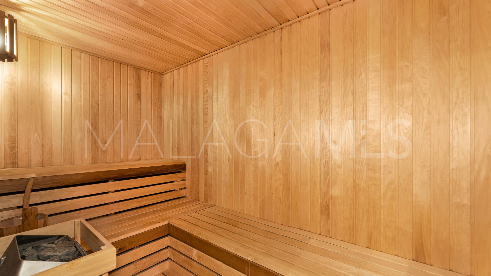 Maison de ville for sale in Marbella Golden Mile