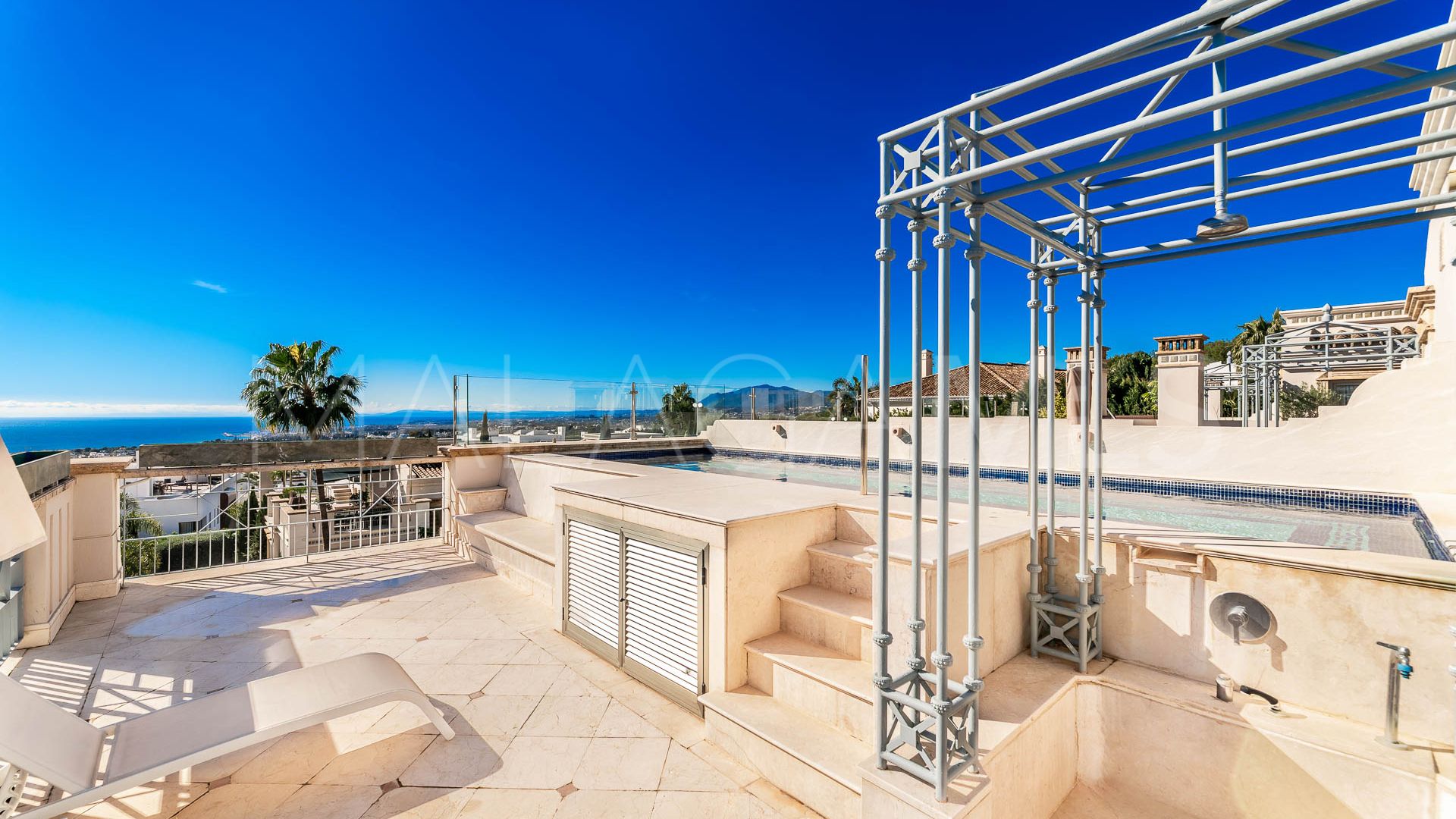 Maison de ville for sale in Marbella Golden Mile