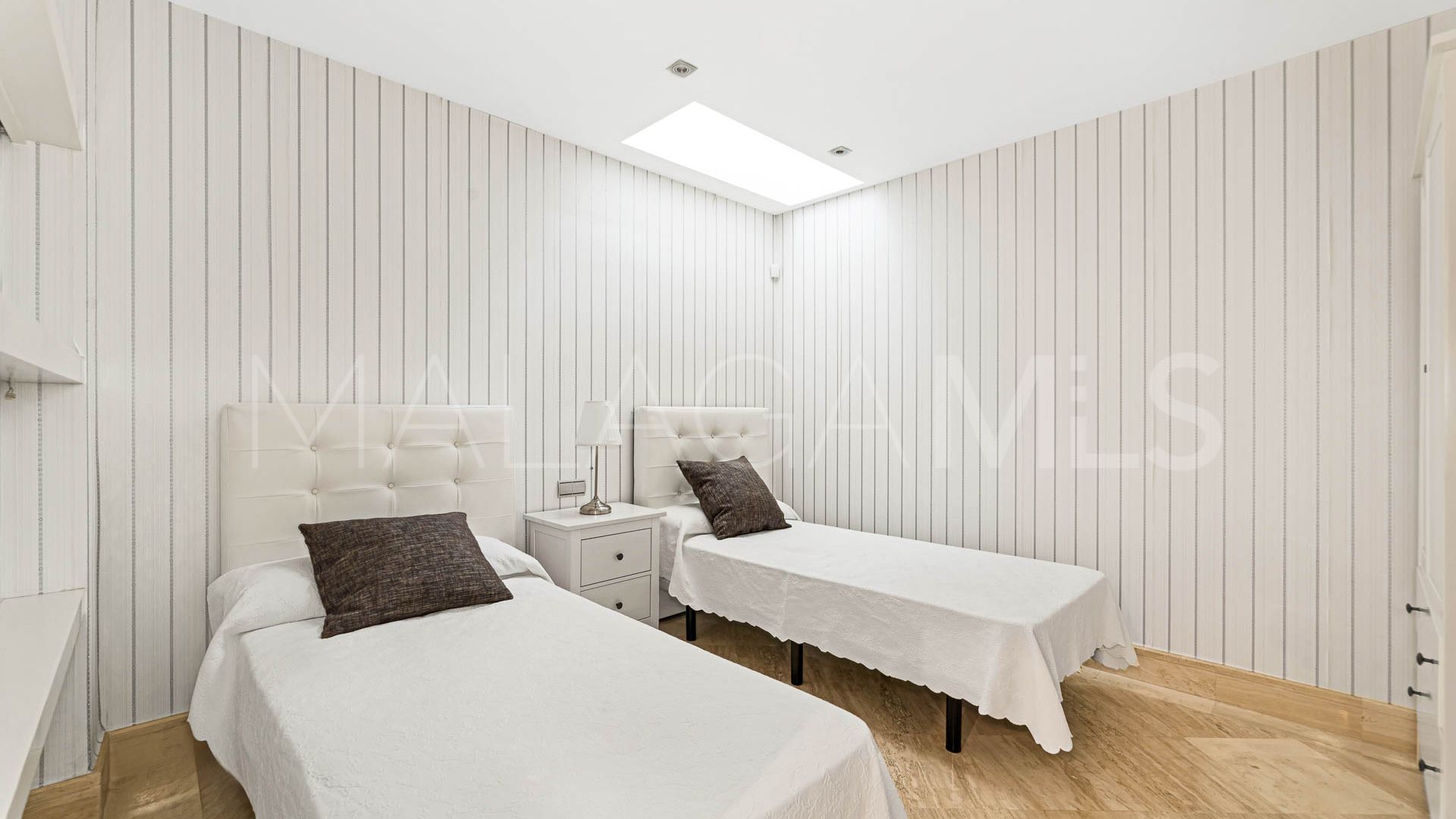 Maison de ville for sale in Marbella Golden Mile