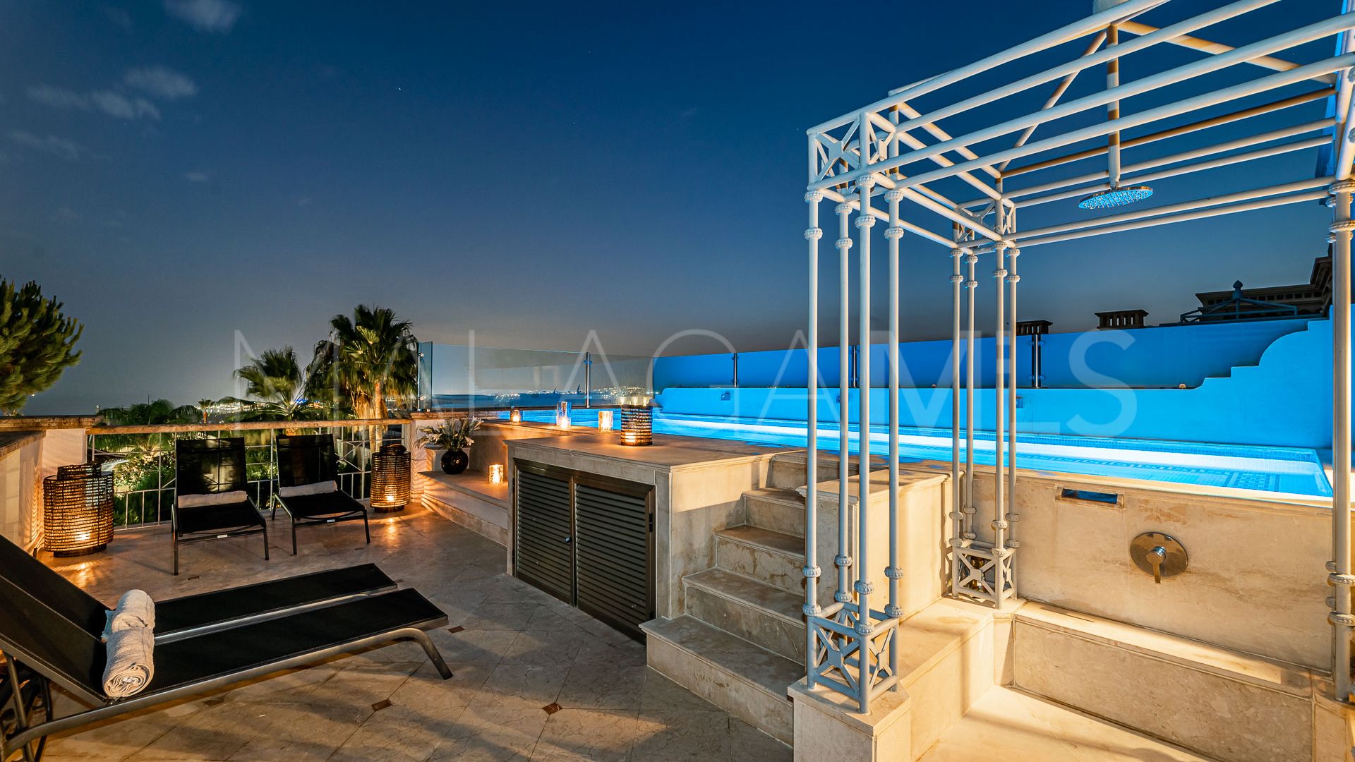 Maison de ville for sale in Marbella Golden Mile