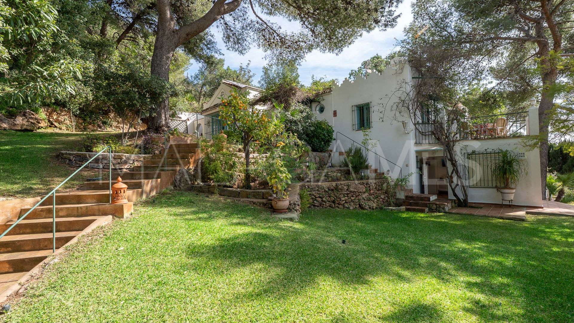 4 bedrooms villa in Marbella City for sale