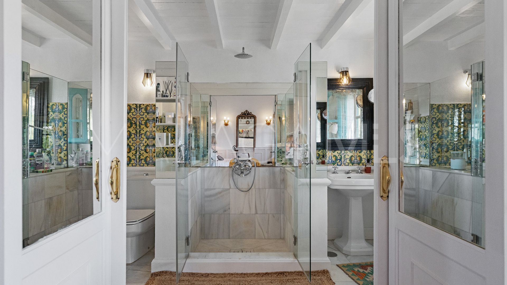 4 bedrooms villa in Marbella City for sale