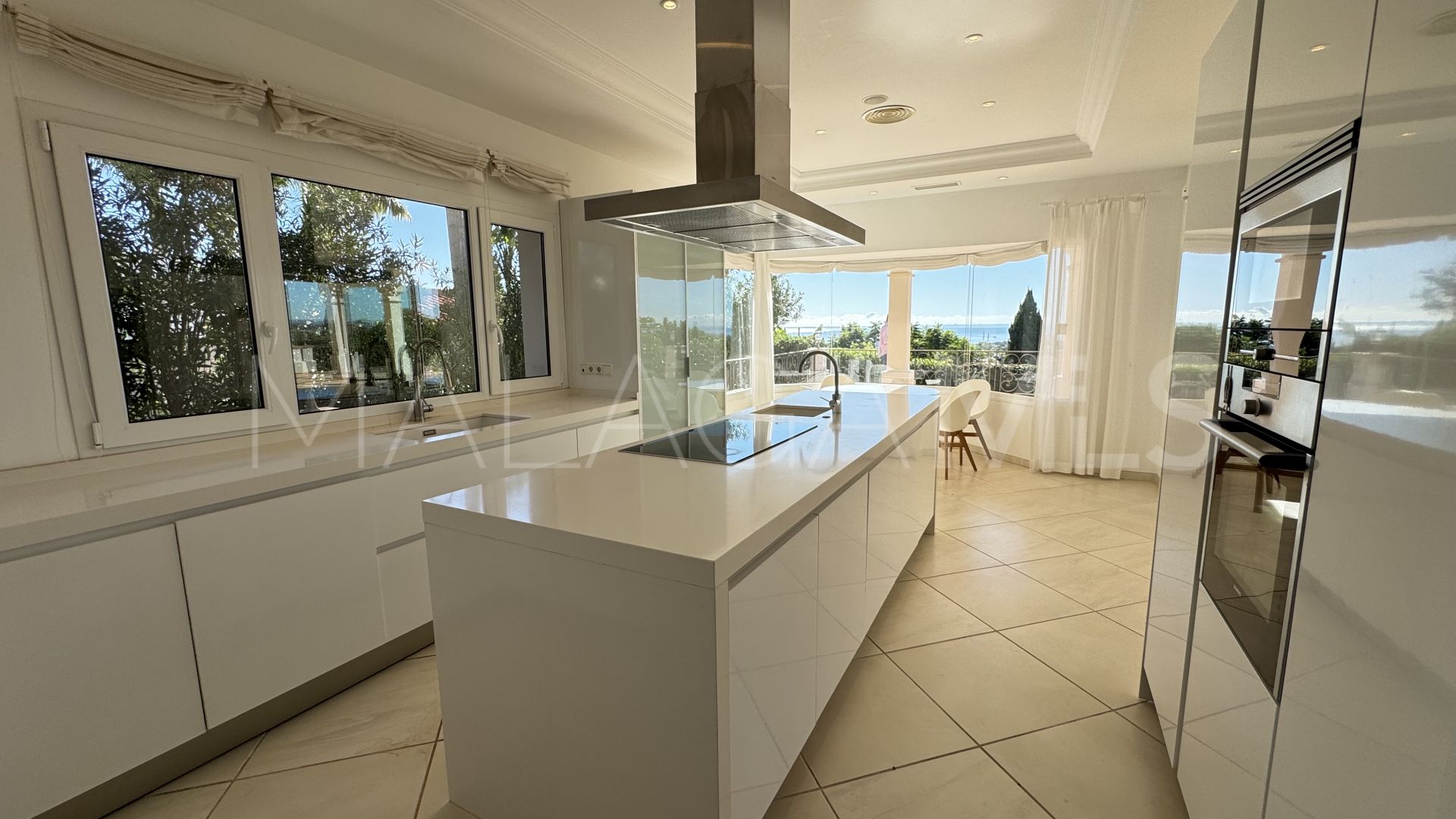 Villa for sale in Los Flamingos Golf