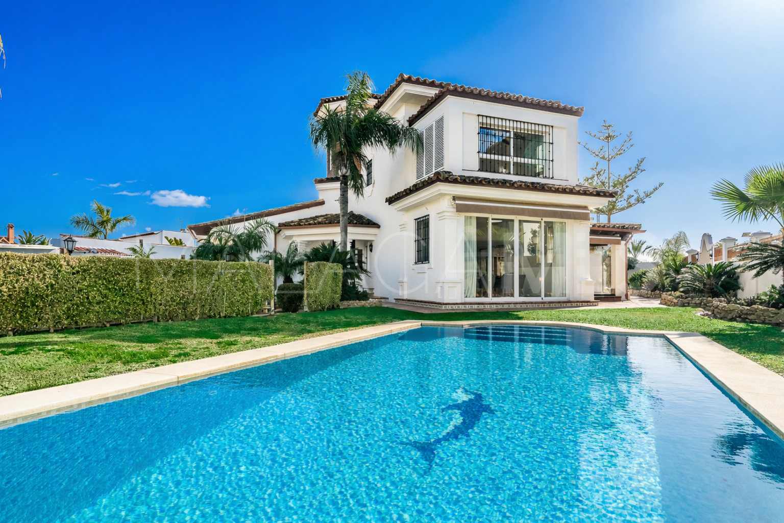 For sale Las Chapas villa