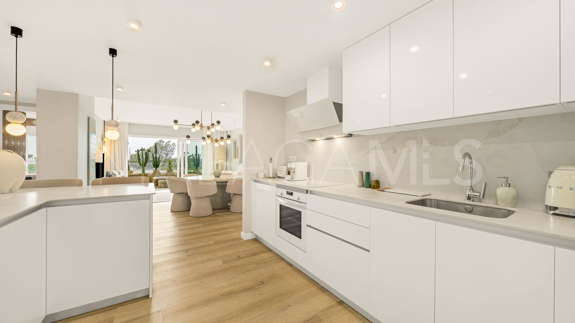 Wohnung for sale in Nueva Andalucia