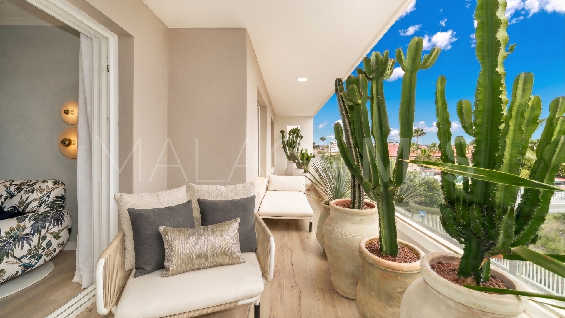 Wohnung for sale in Nueva Andalucia