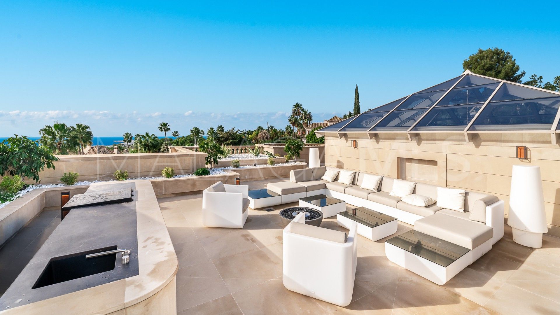 Villa for sale in Sierra Blanca