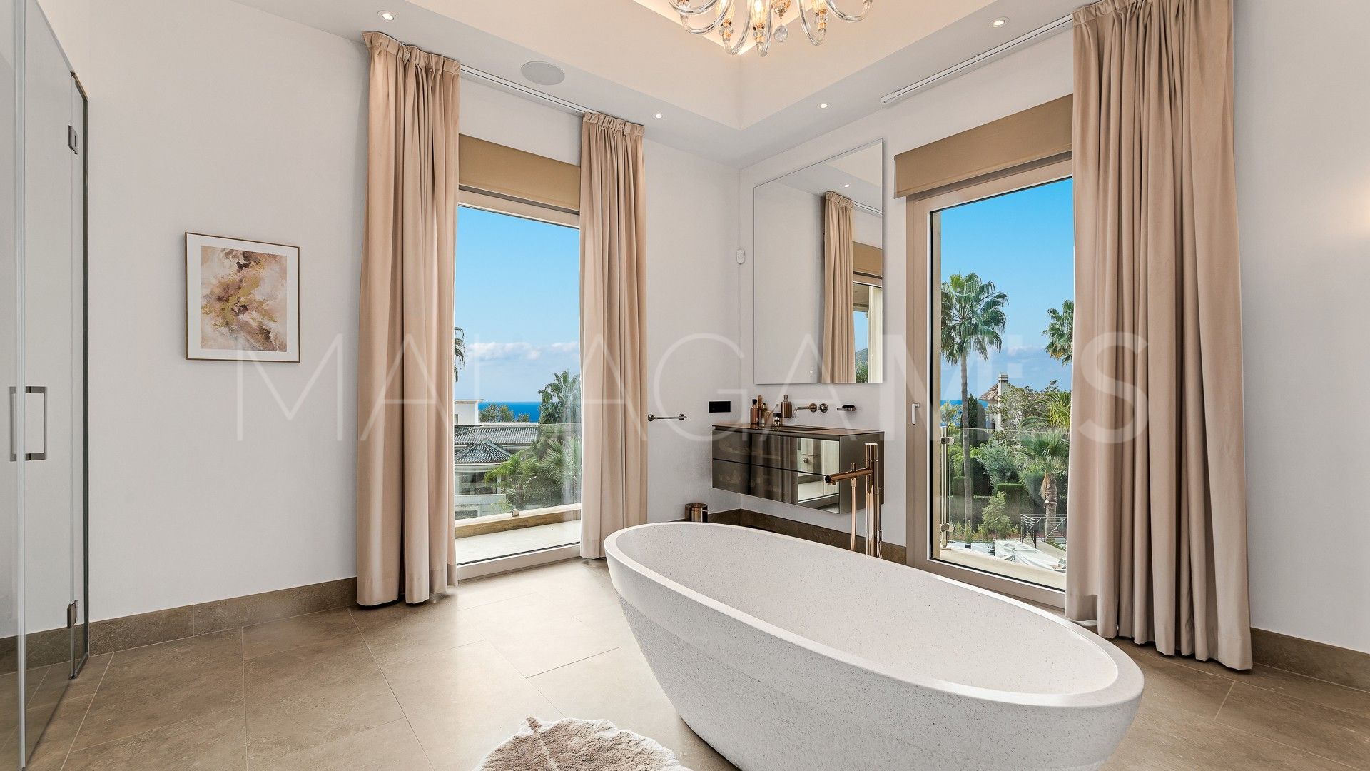 Villa for sale in Sierra Blanca