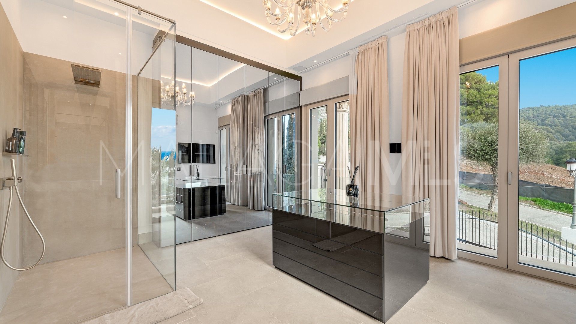 Villa for sale in Sierra Blanca