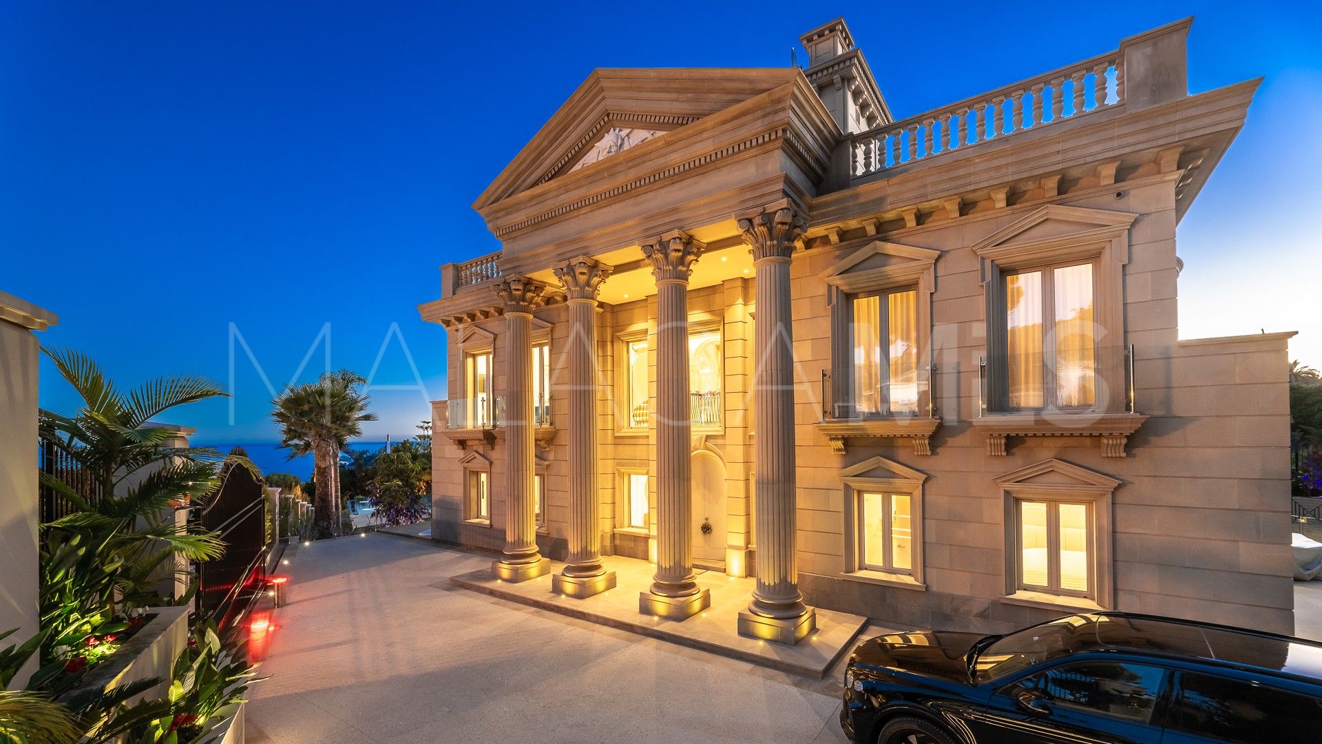 Villa for sale in Sierra Blanca