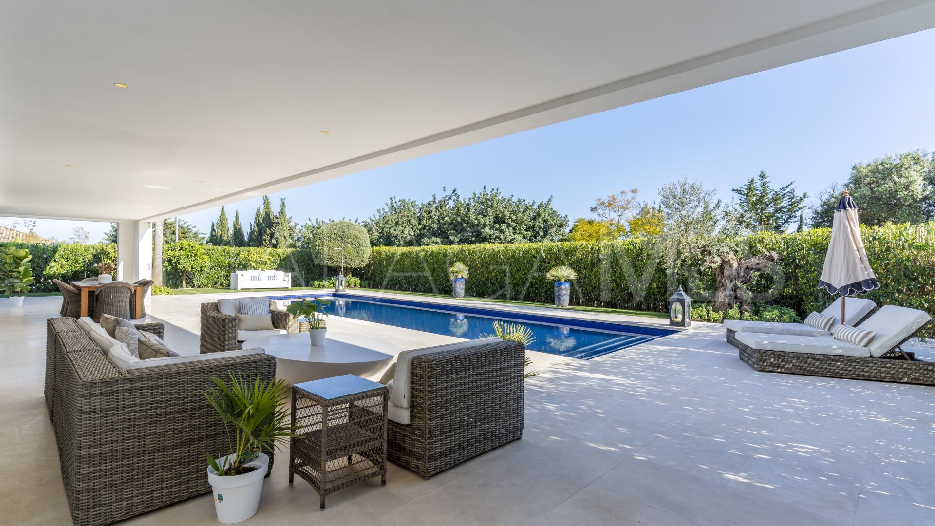 Villa for sale in Golden Mile