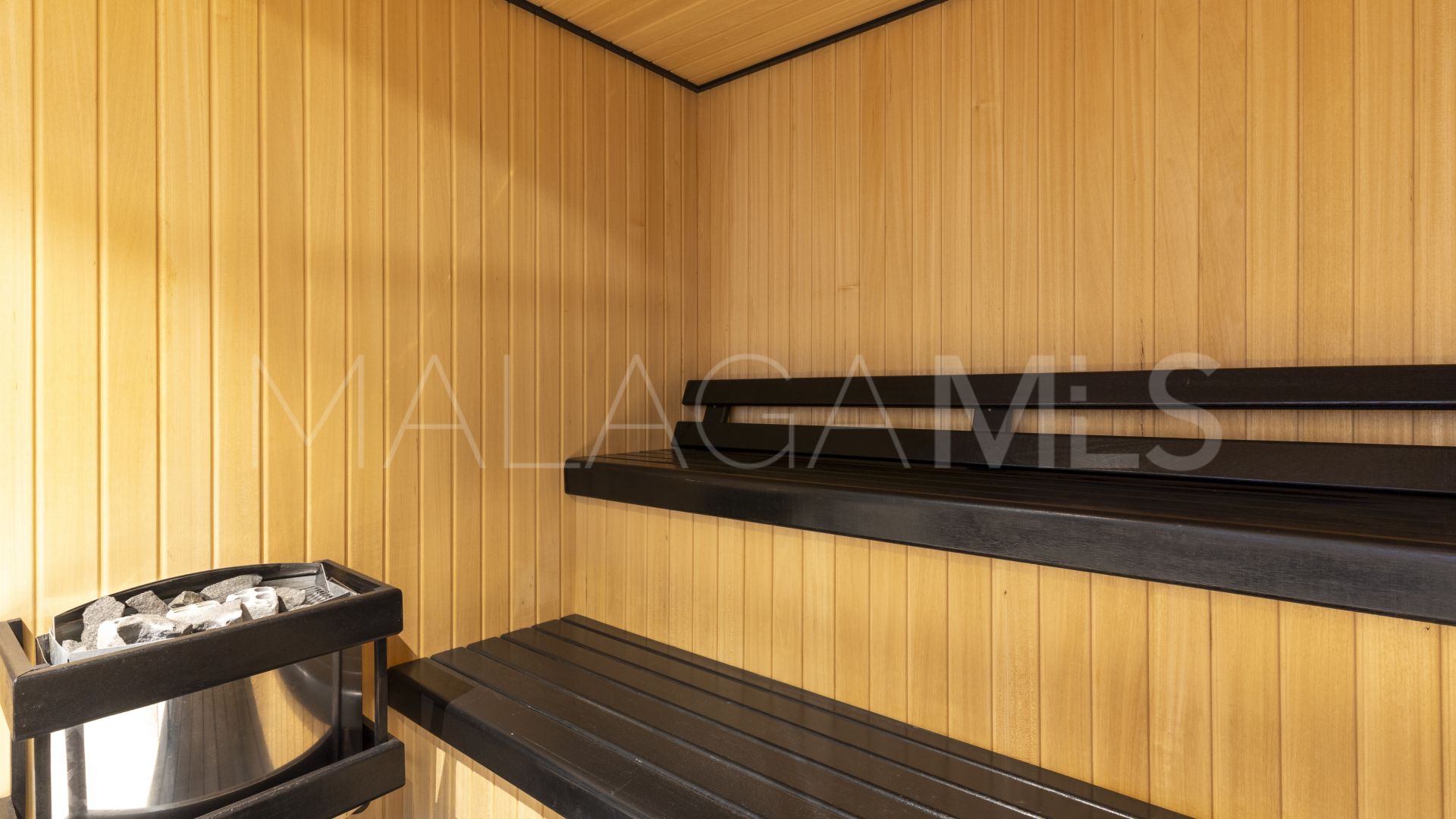 Villa for sale in Golden Mile