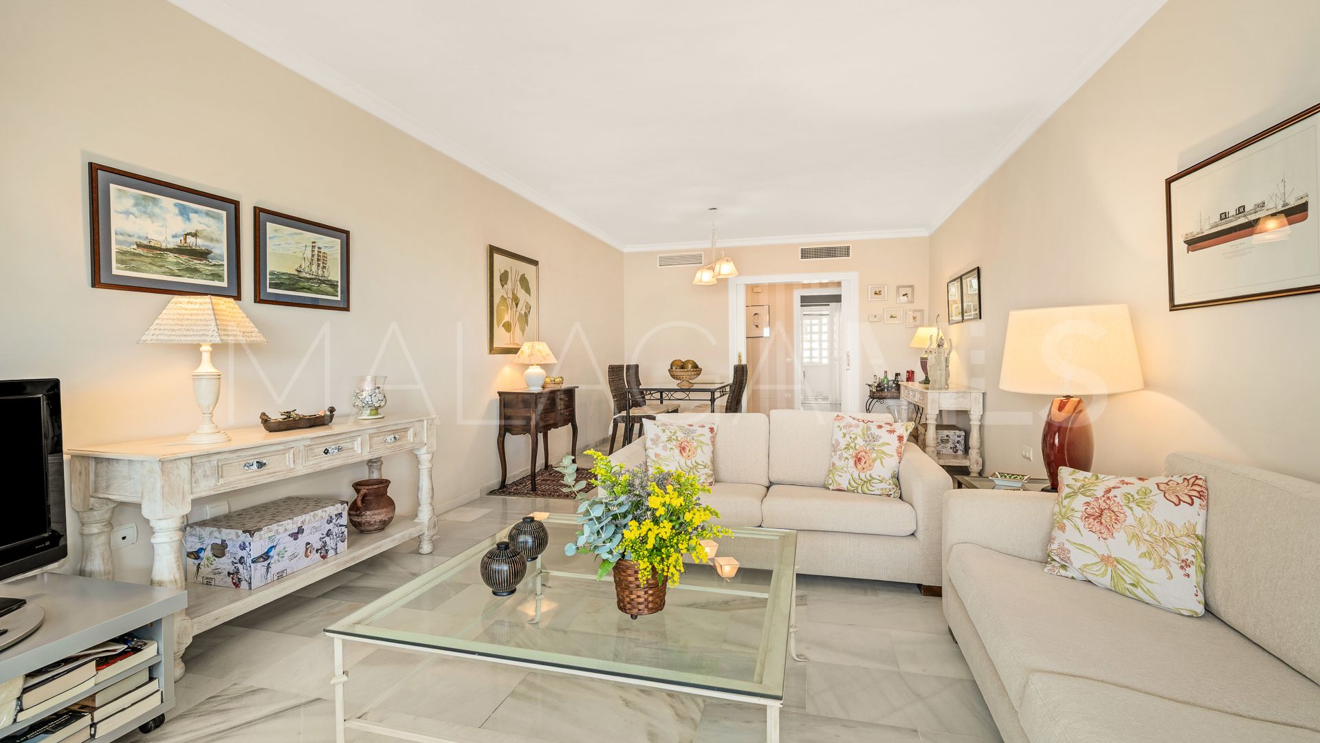 Lägenhet for sale in Guadalmina Baja