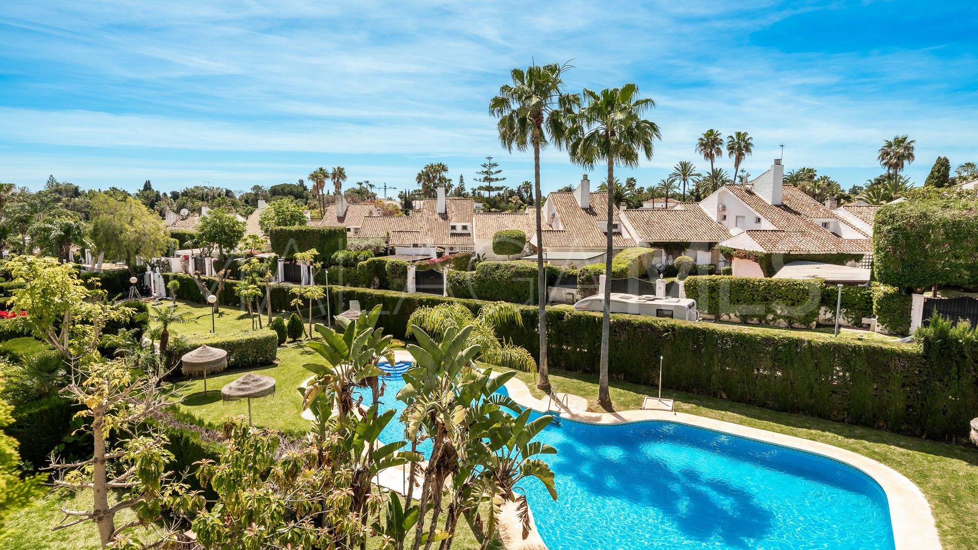 Lägenhet for sale in Guadalmina Baja