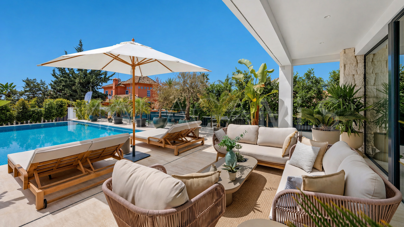 Villa for sale in Marbesa