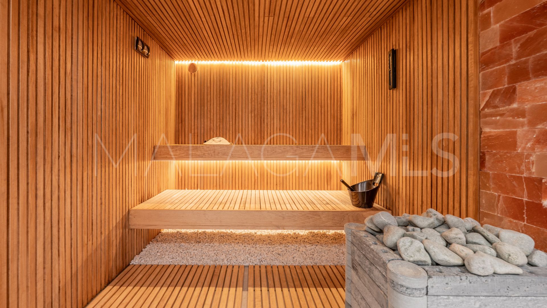 Villa for sale in Marbesa