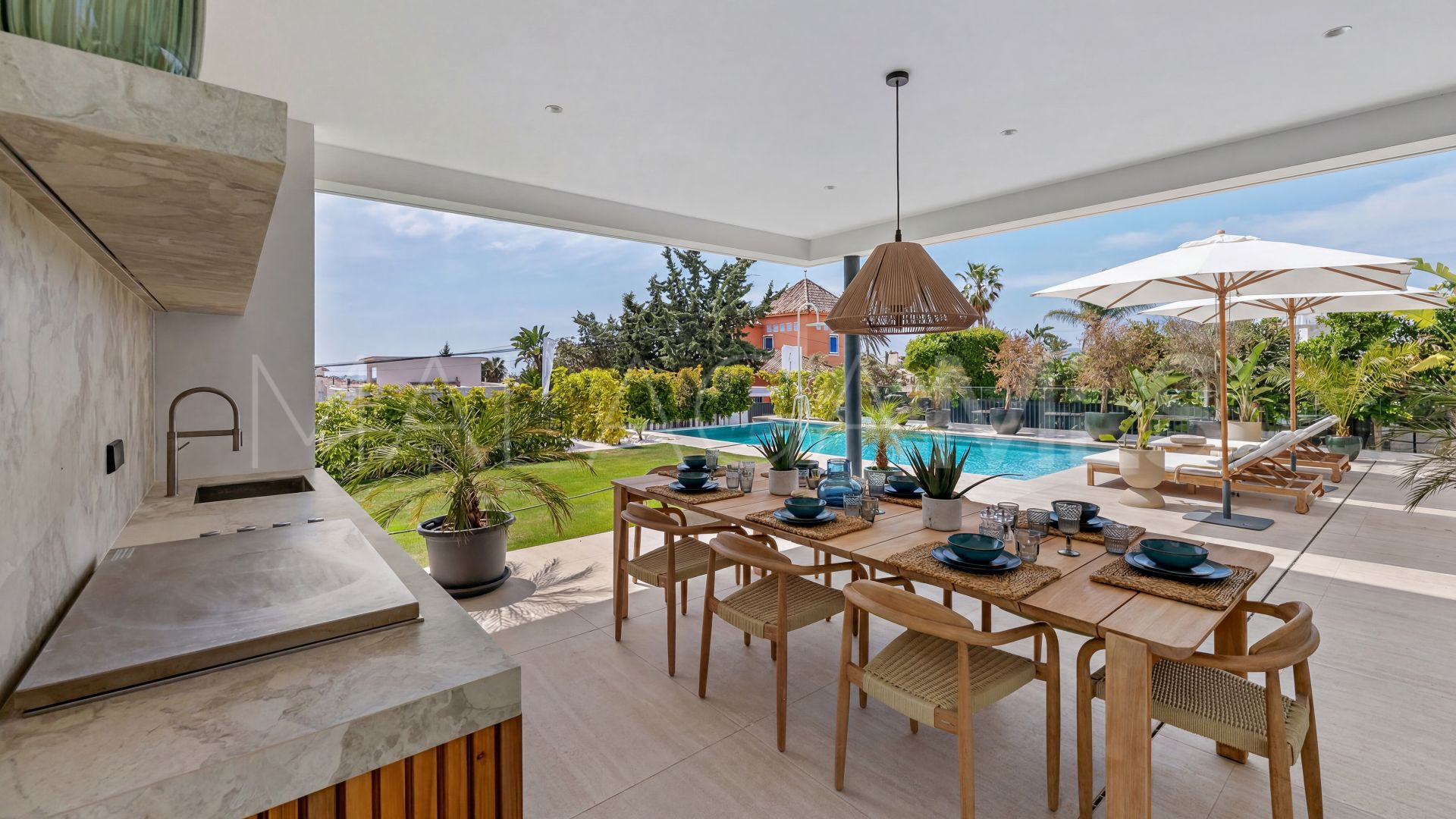 Villa for sale in Marbesa