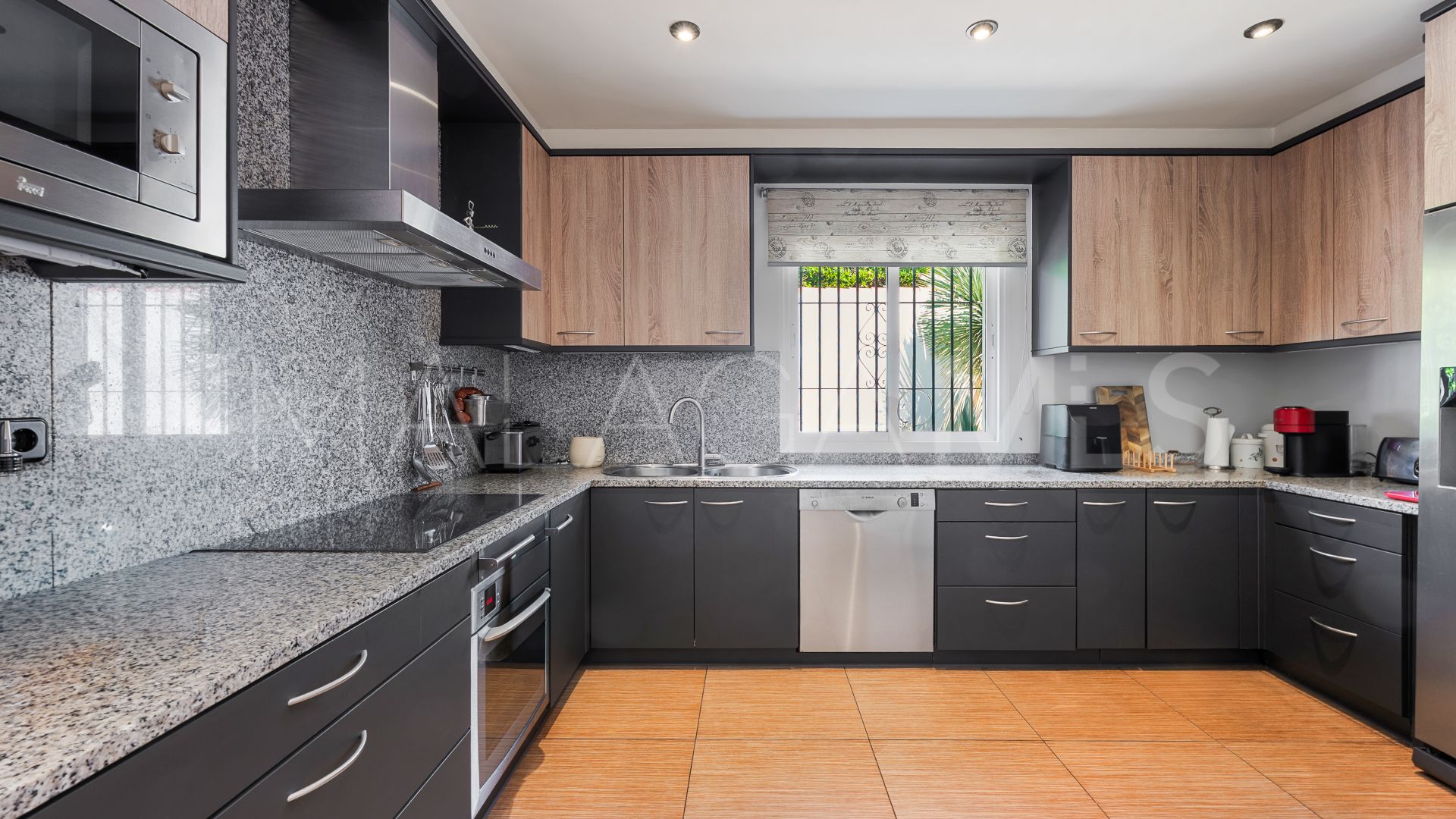 Villa for sale in Golden Mile