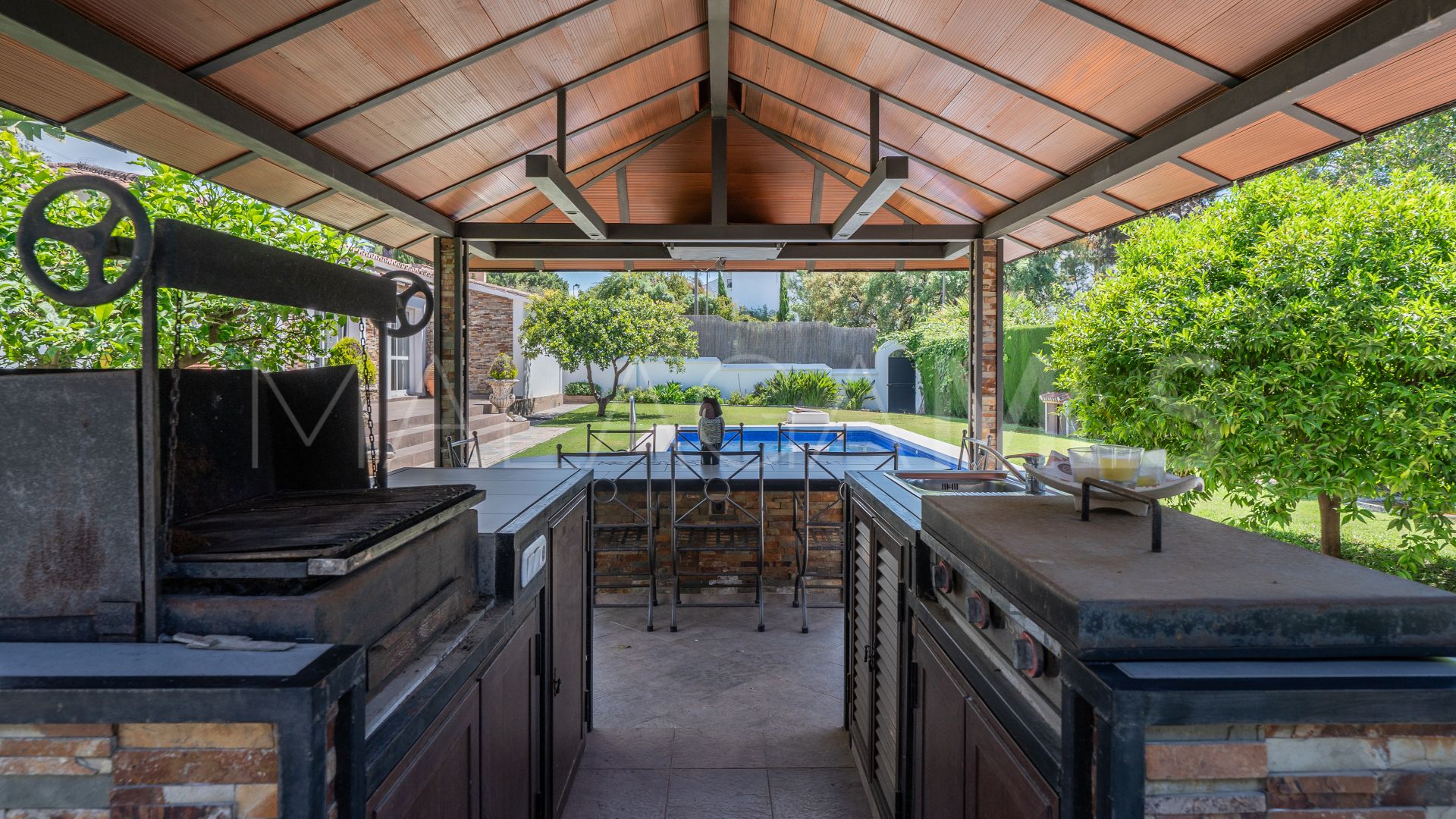 Villa for sale in Golden Mile