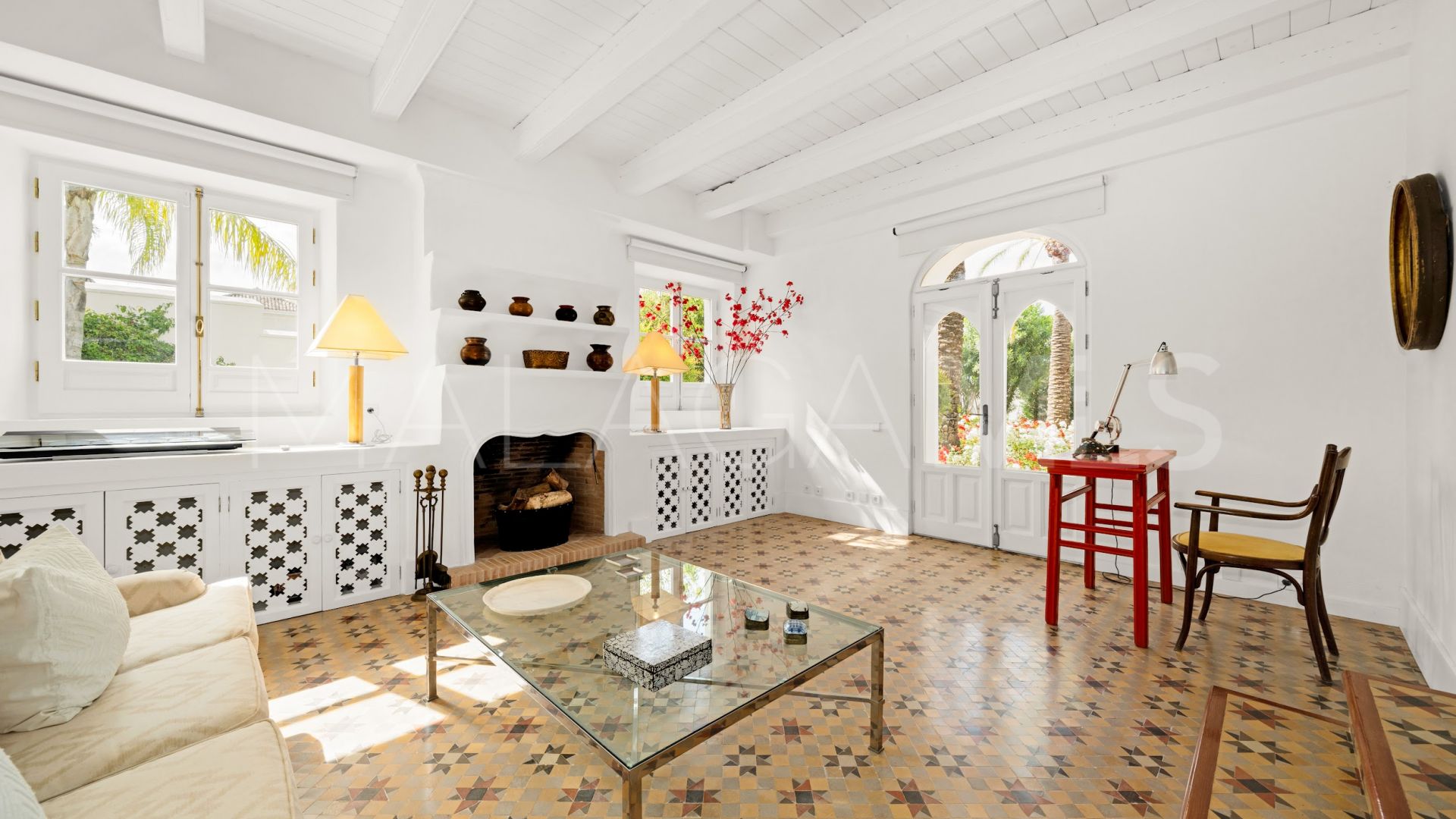 Villa for sale in Sierra Blanca