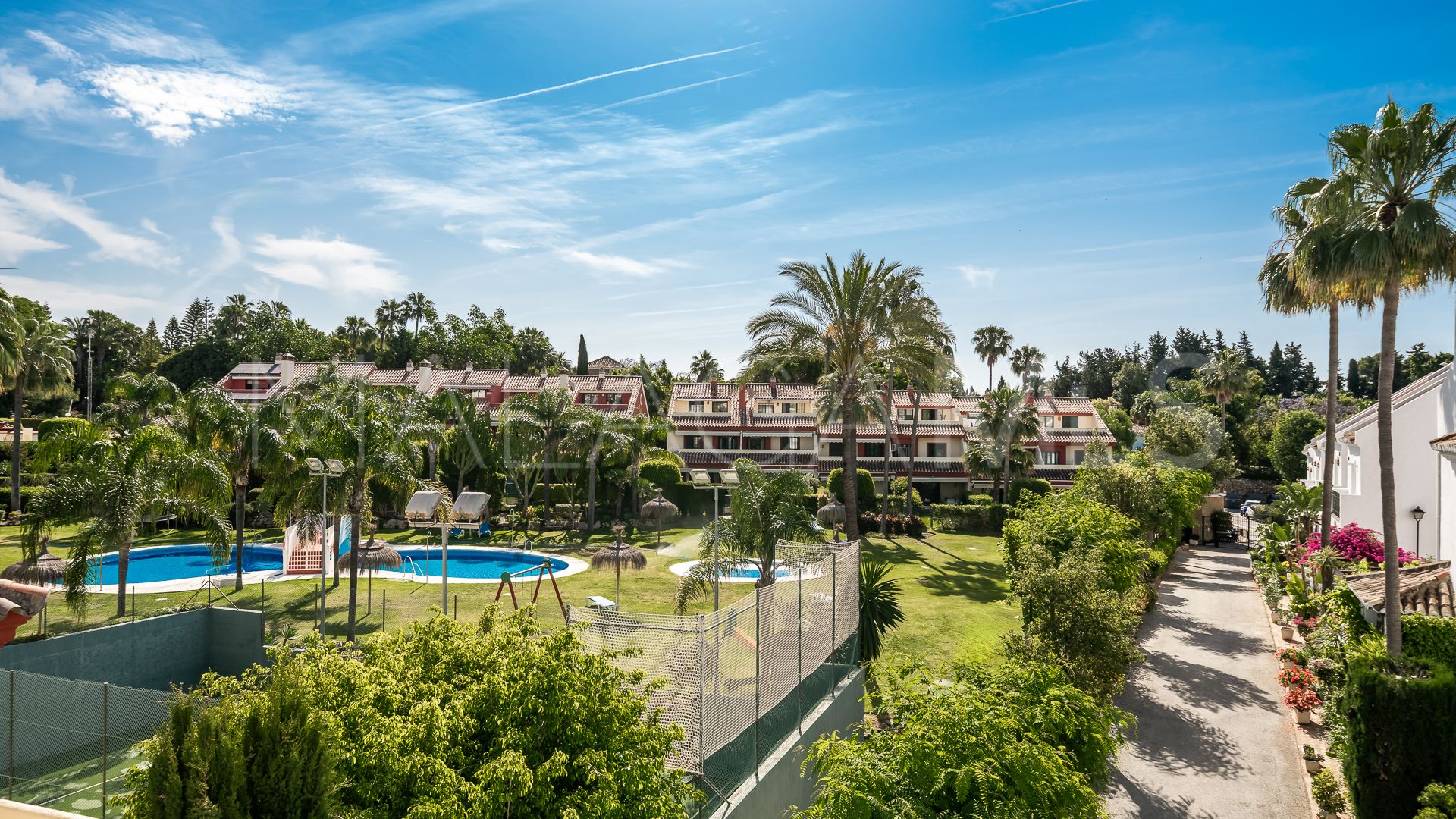 Reihenhaus for sale in Golden Mile