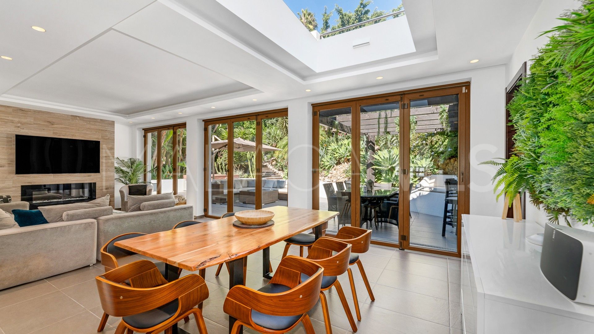 Villa for sale in El Rosario