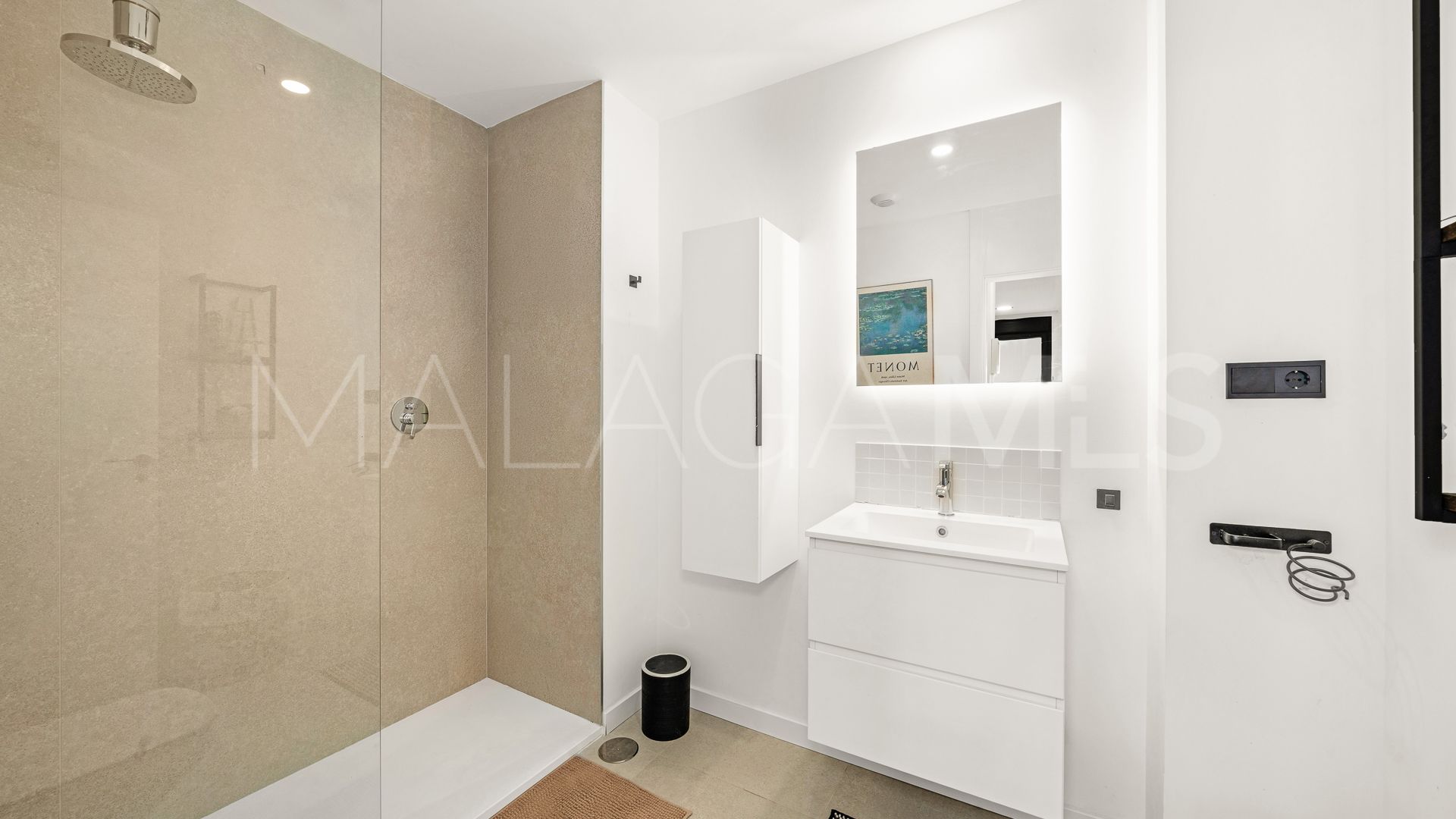 Los Altos de los Monteros, Ático a la venta