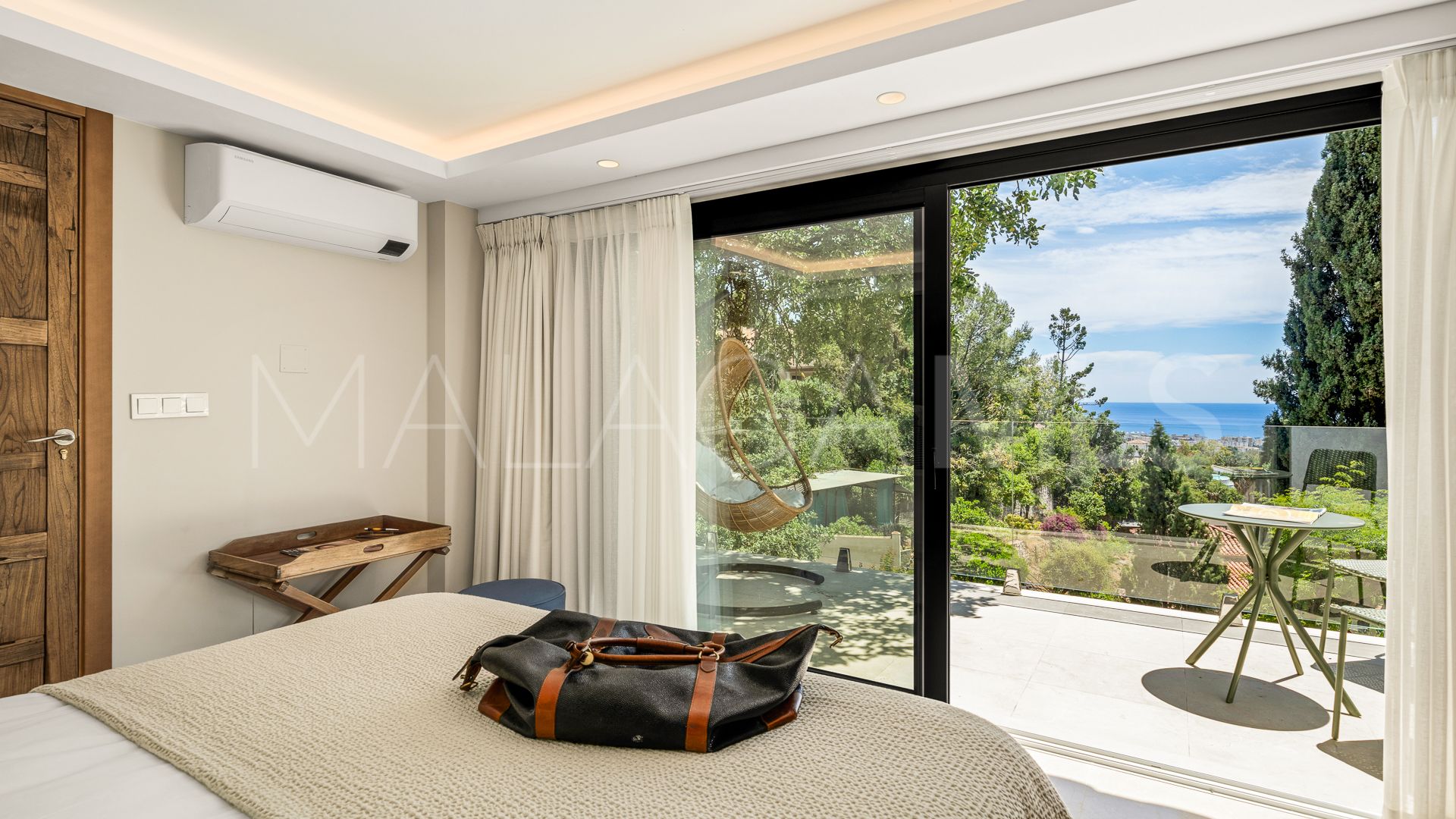 Villa for sale in Marbella City