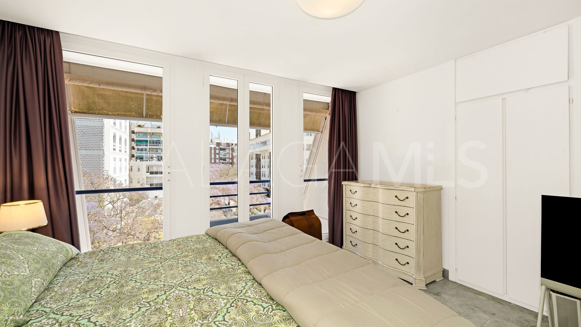 Duplex for sale in Beach Side Golden Mile with 2 bedrooms