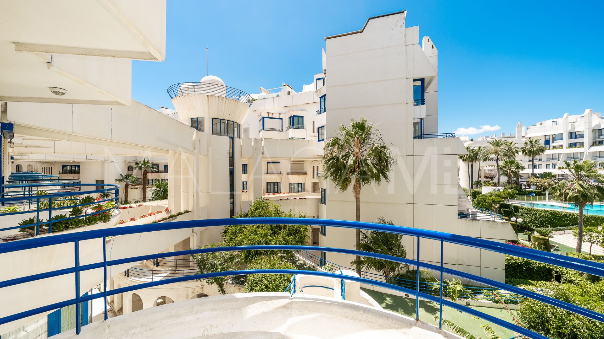 Duplex for sale in Beach Side Golden Mile with 2 bedrooms