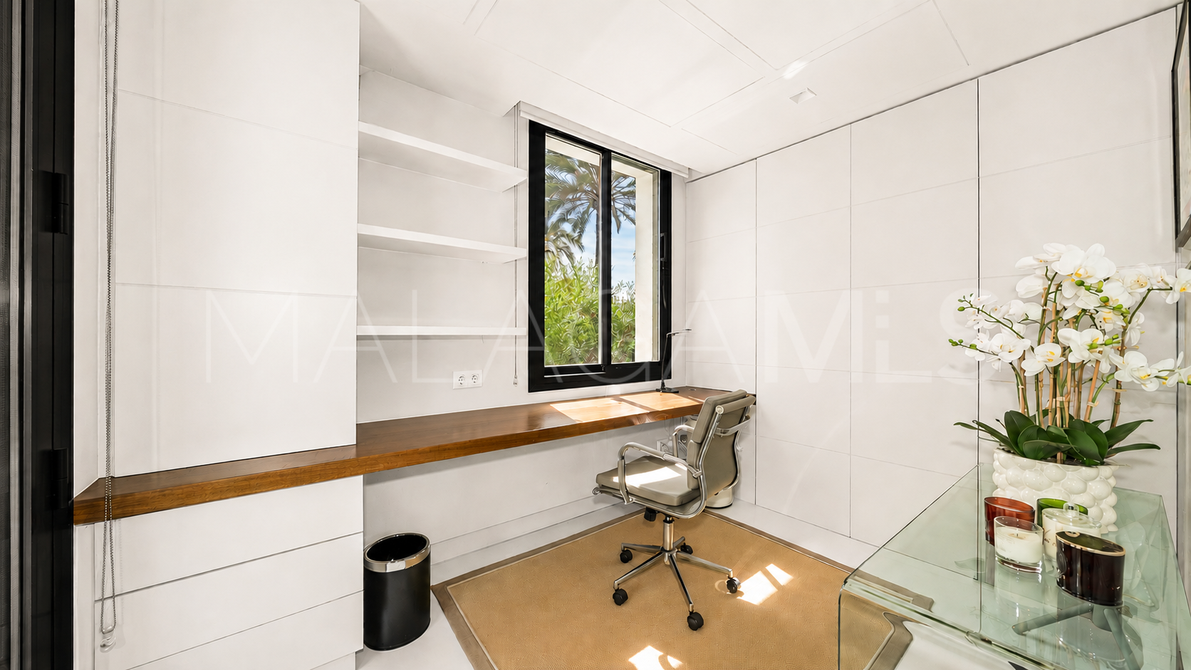For sale house in Marbesa