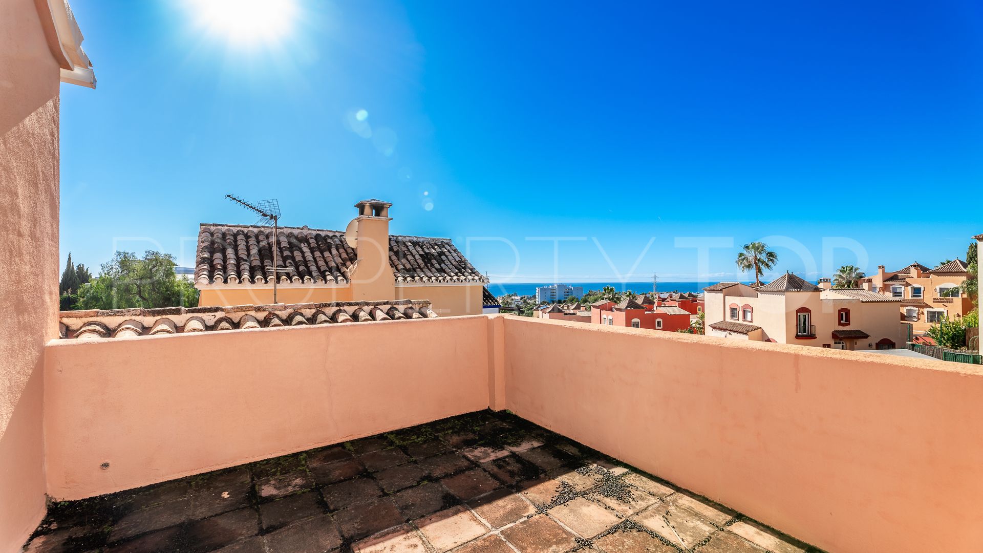 Buy Marbella East town house with 4 bedrooms