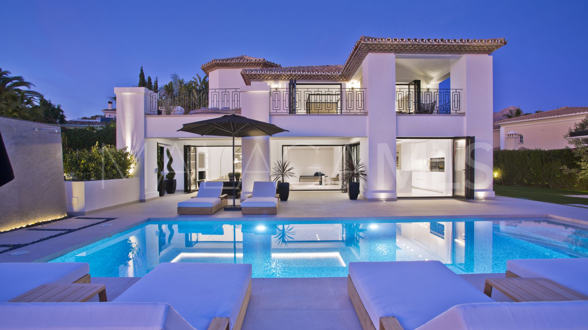 Haus for sale in Nueva Andalucia