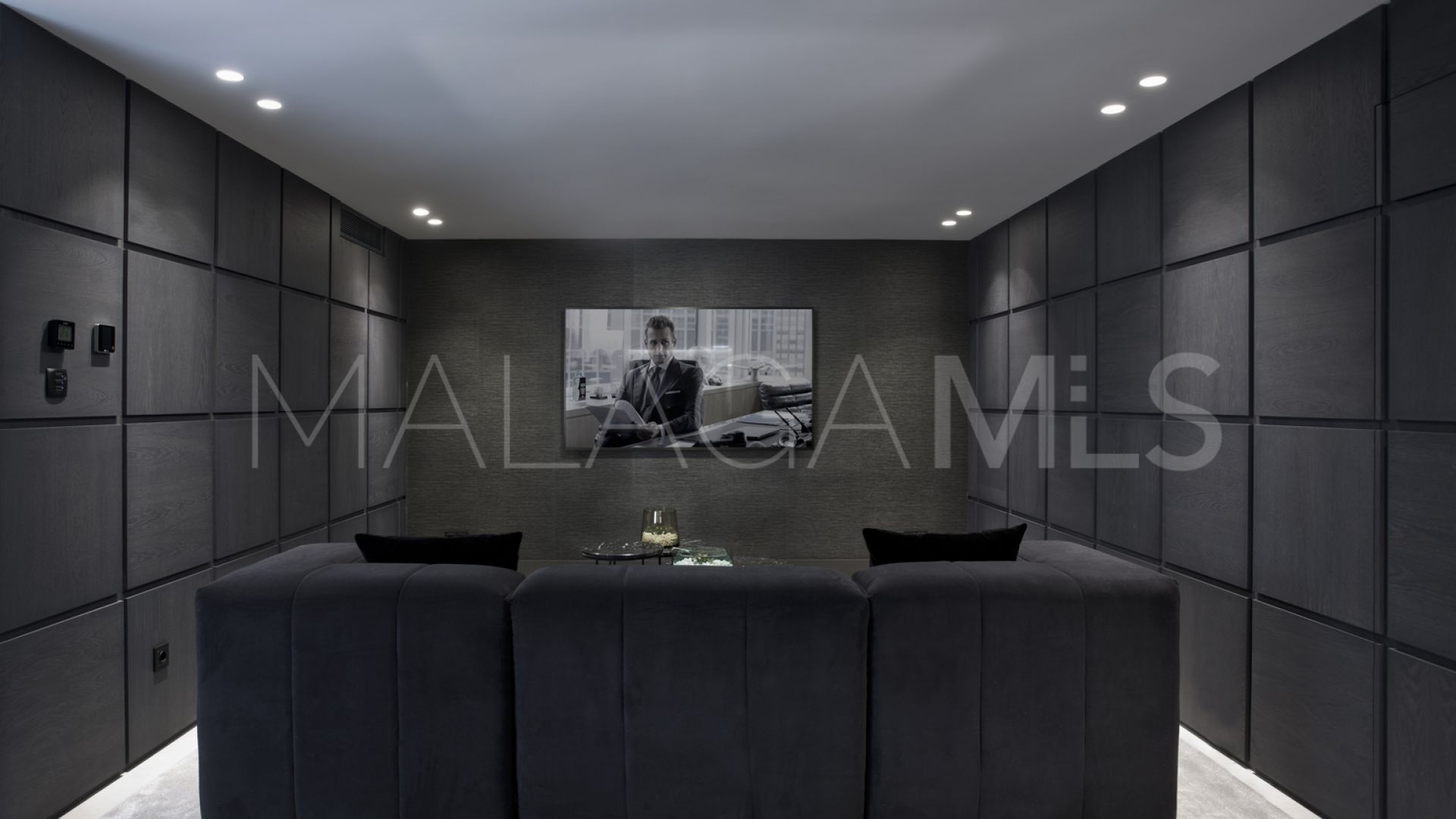 Haus for sale in Nueva Andalucia